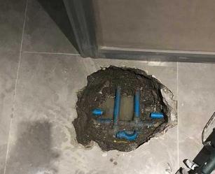 浦东阳台漏水维修公司分享下暖气管道漏水的原因有哪些